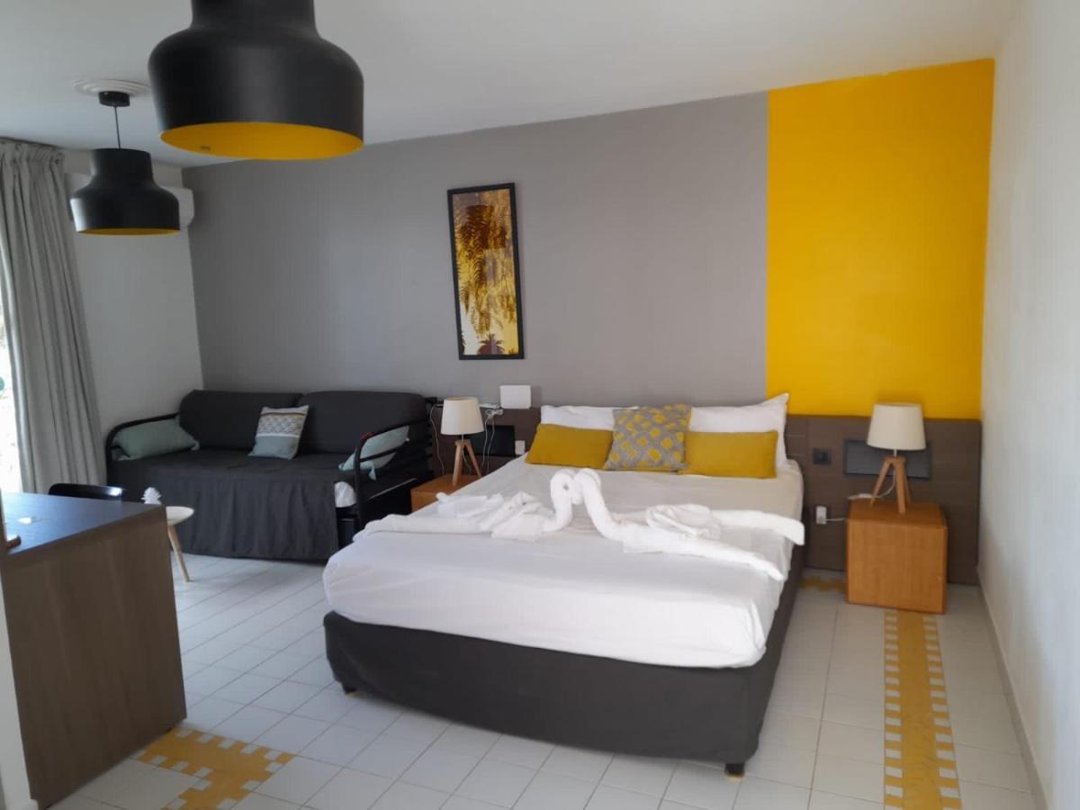 Studio 25 M Manganao Joela 4 Personnes Avec Machine A Laver (Adults Only) Saint-Francois  Ngoại thất bức ảnh