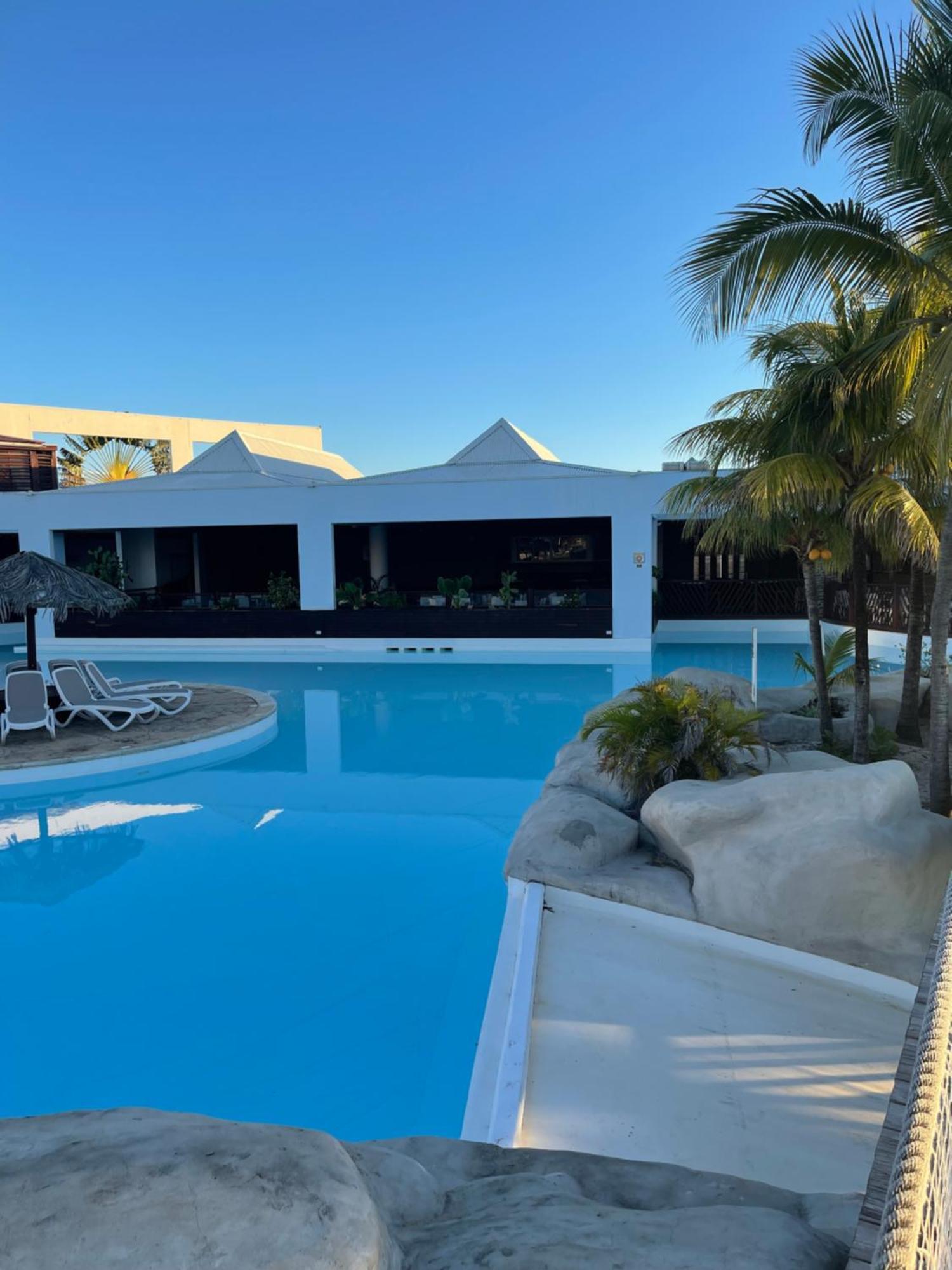 Studio 25 M Manganao Joela 4 Personnes Avec Machine A Laver (Adults Only) Saint-Francois  Ngoại thất bức ảnh