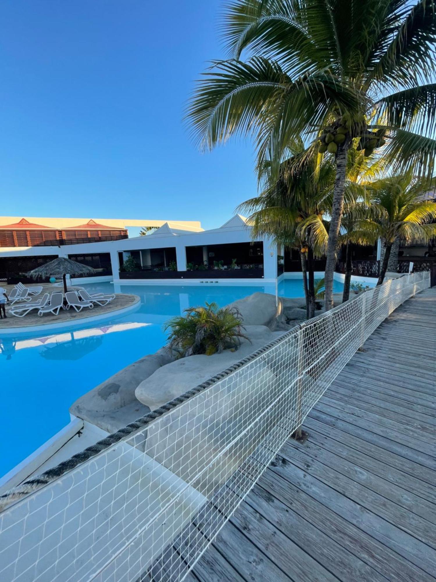 Studio 25 M Manganao Joela 4 Personnes Avec Machine A Laver (Adults Only) Saint-Francois  Ngoại thất bức ảnh