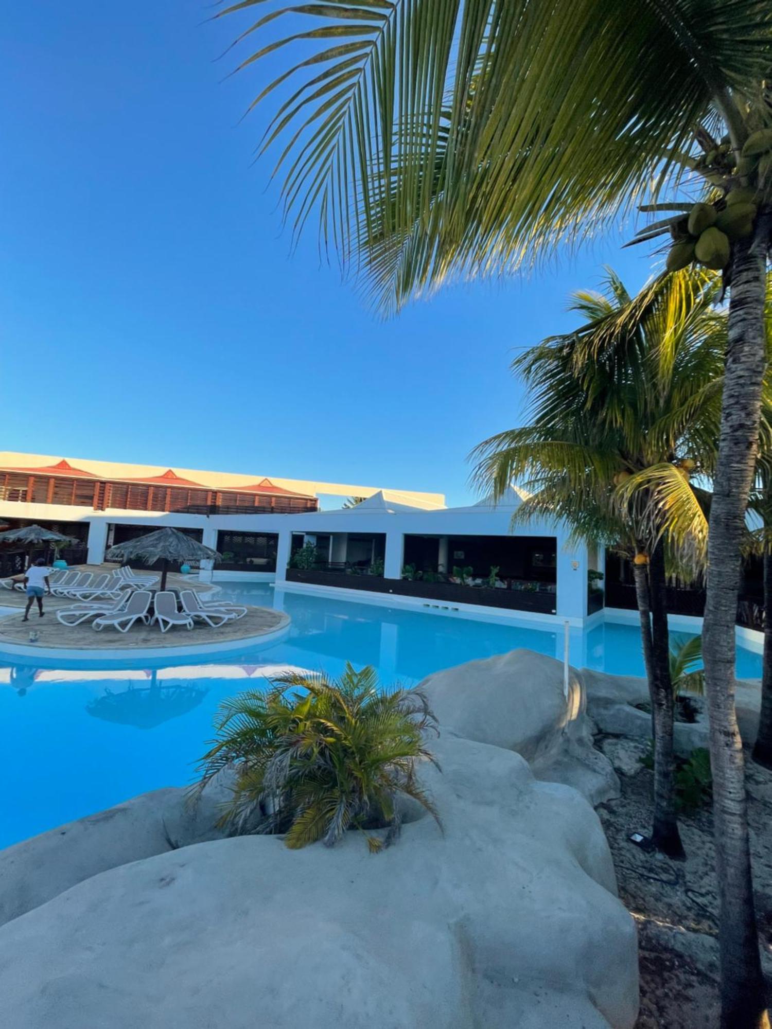 Studio 25 M Manganao Joela 4 Personnes Avec Machine A Laver (Adults Only) Saint-Francois  Ngoại thất bức ảnh